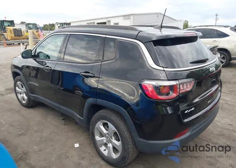 2019 Jeep Compass Latitude 4X4 from USA, damaged, VIN 3C4NJDBB8KT629469